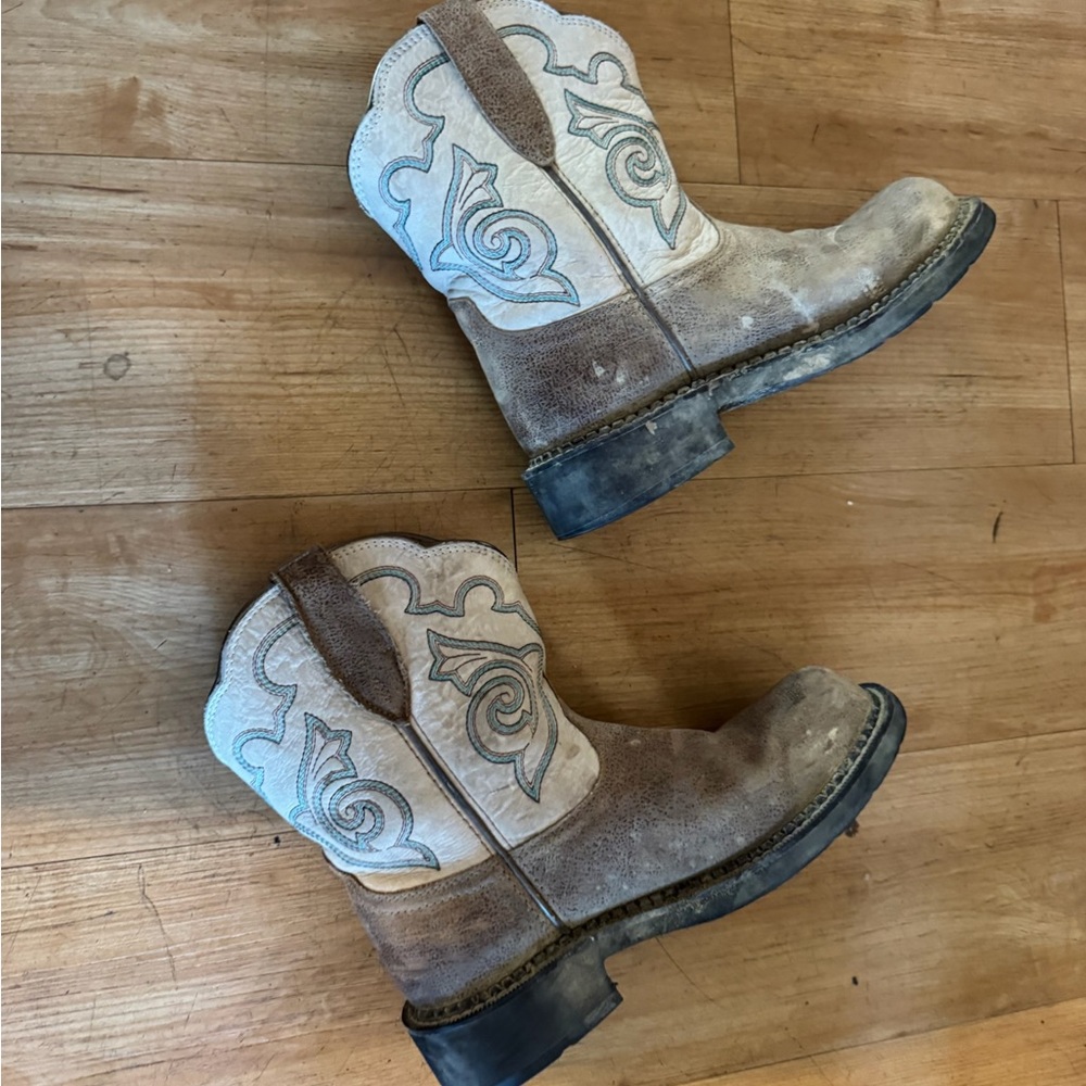 Ariat Western Ankle Boots | Brown & Cream Leather | US Women’s 8